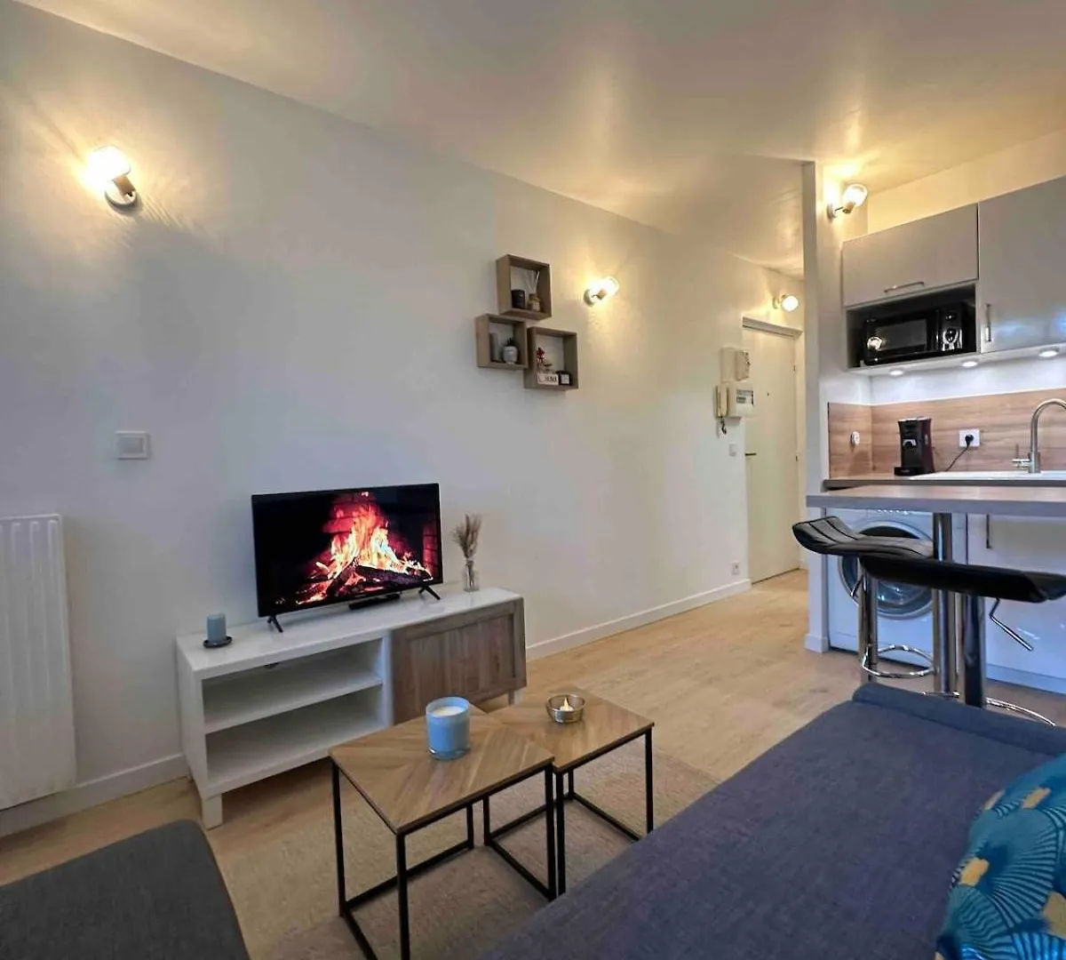 Apartment Studio Neuf Tout Equipe - Calme - Proche Centre Ville - Parking Gratuit Longjumeau France